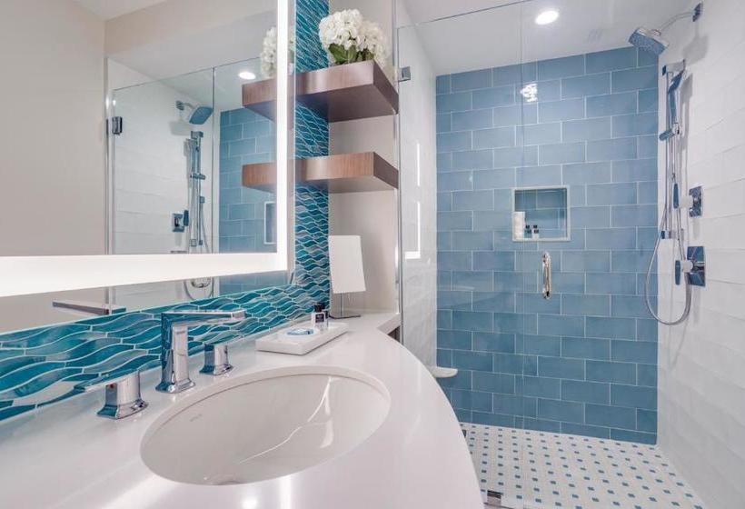 هتل The Capitana Key West