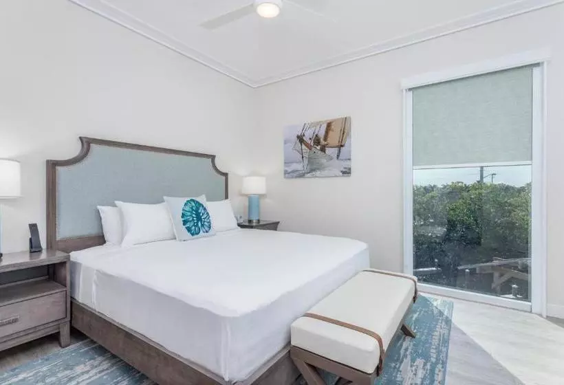 Hotelli The Capitana Key West