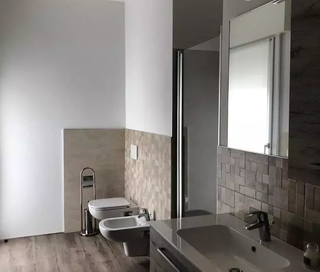 Pension Garage Con Camere