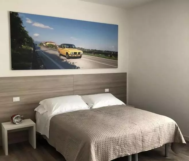 Pension Garage Con Camere