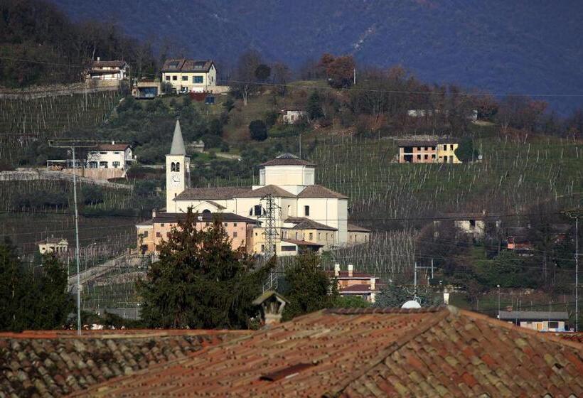 פנסיון Garage Con Camere