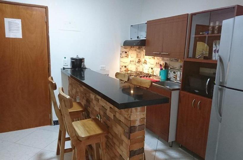 پانسیون Hostal Turistas