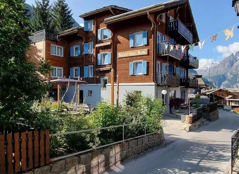 Retkeilymaja Room's Chez Beni