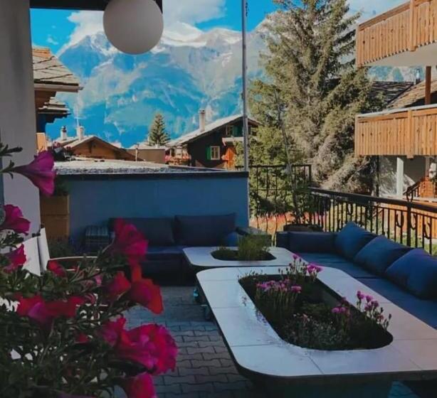 ユースホステル Room's Chez Beni