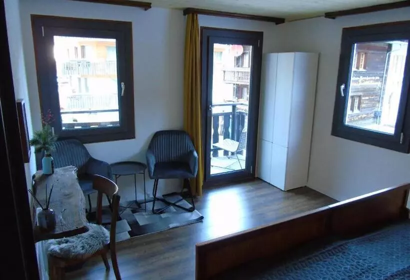 Retkeilymaja Room's Chez Beni