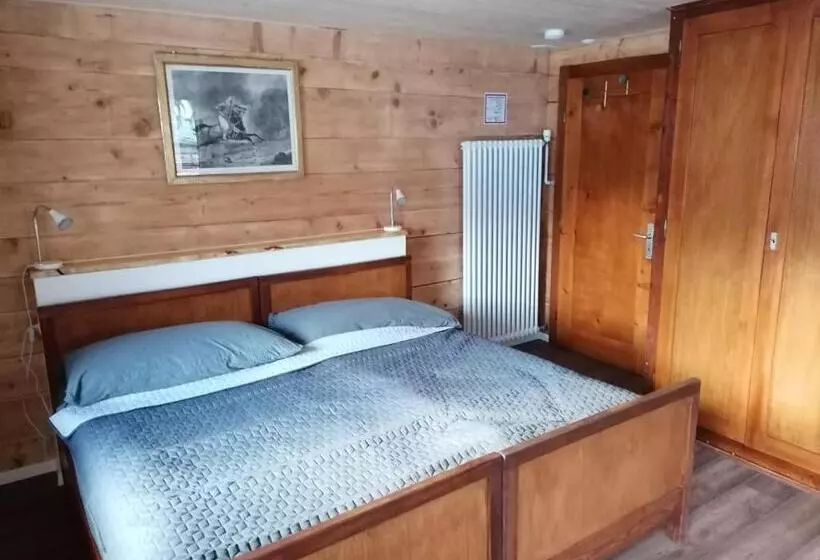 Retkeilymaja Room's Chez Beni