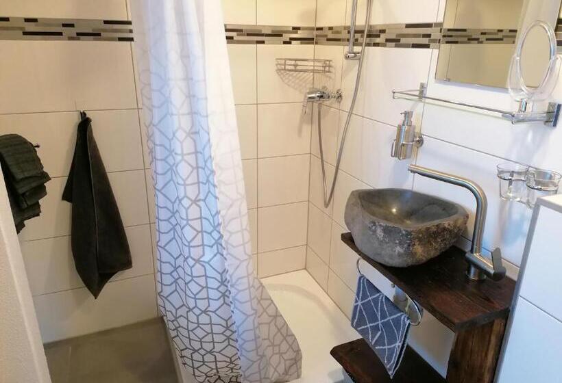 ユースホステル Room's Chez Beni