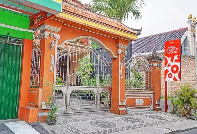 هتل Oyo 90139 Arival Homestay Syariah