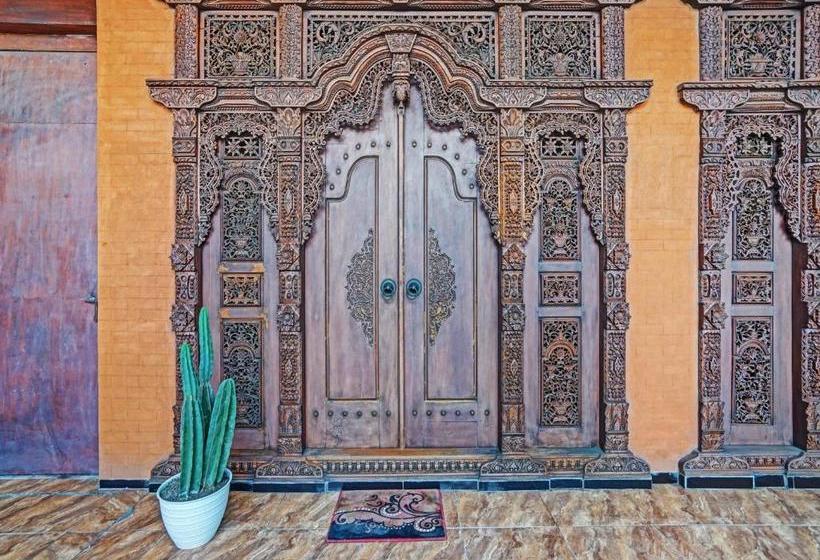 فندق Oyo 90139 Arival Homestay Syariah