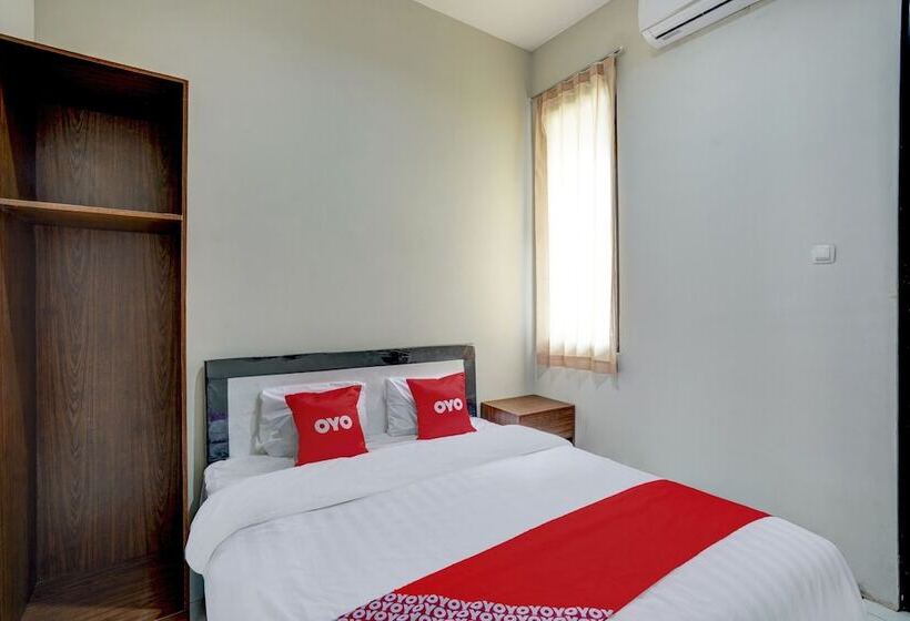 Szálloda Reddoorz Syariah Near Bypass Krian