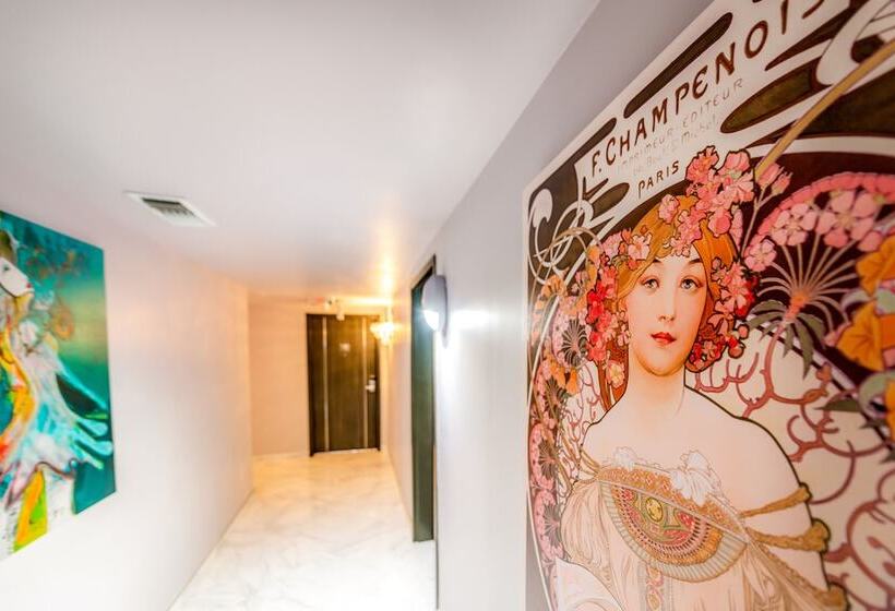 فندق Secret Garden Miami Beach