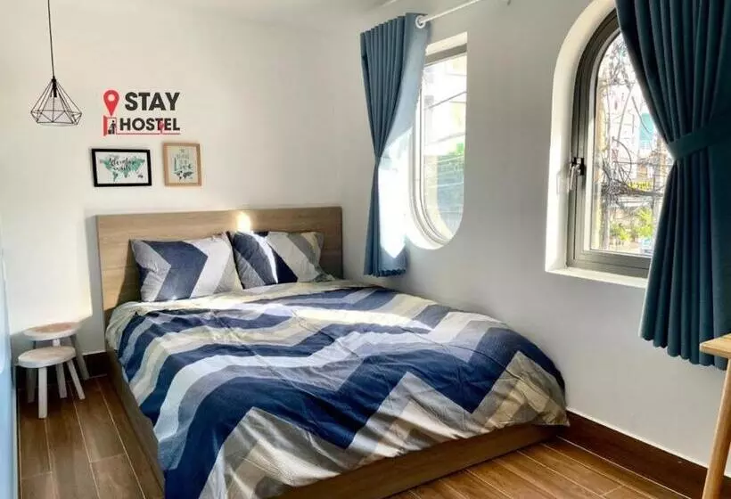 هتل Stay Hostel 2   350m From The Ferry