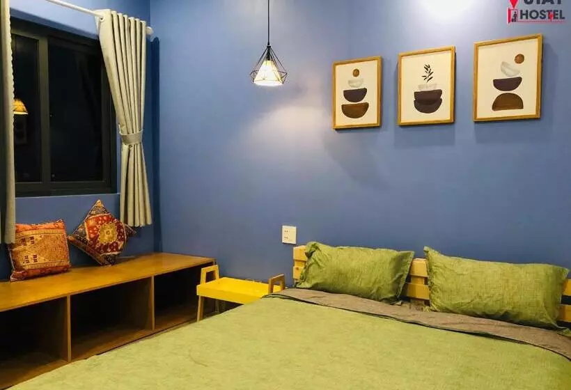هتل Stay Hostel 2   350m From The Ferry