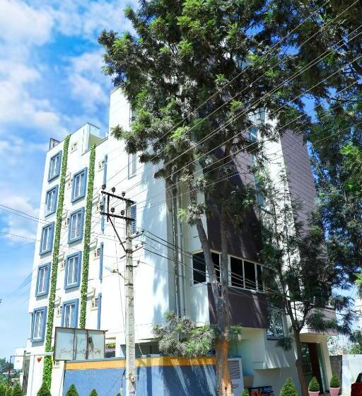 酒店 Sv Dreamstay Near Kempegowda International Airport