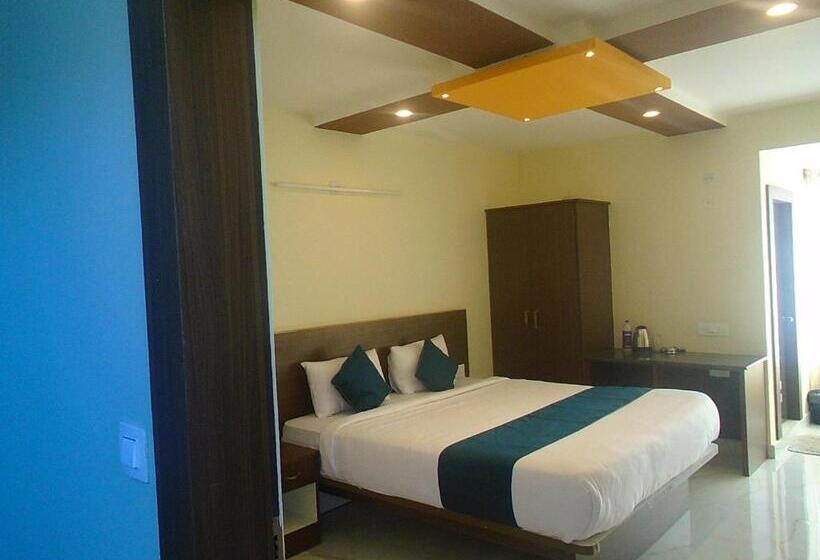酒店 Sv Dreamstay Near Kempegowda International Airport