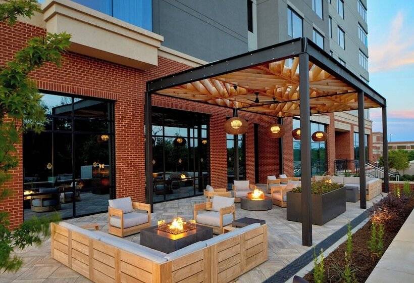 Unc Charlotte Marriott Hotel & Conference Center