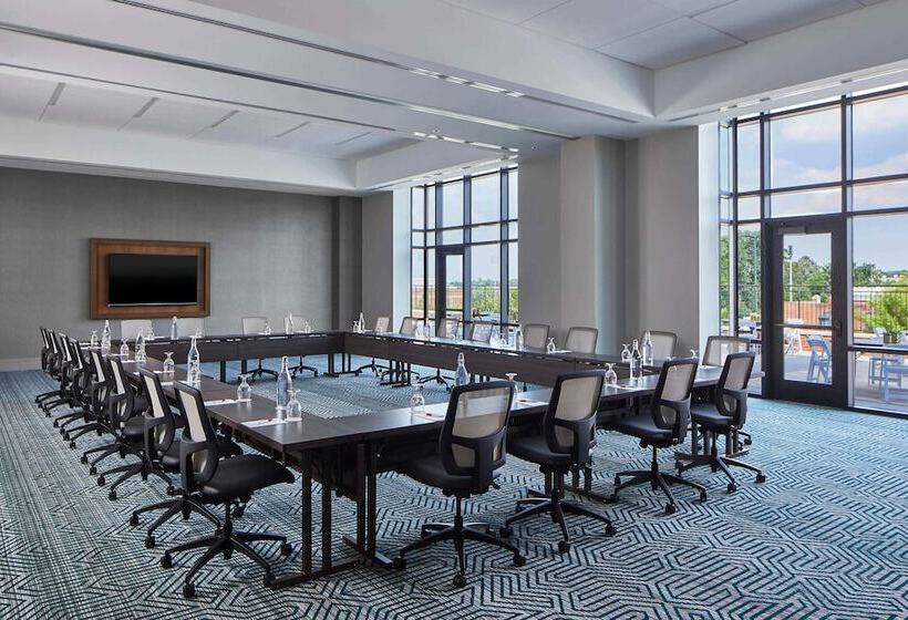 Unc Charlotte Marriott Hotel & Conference Center