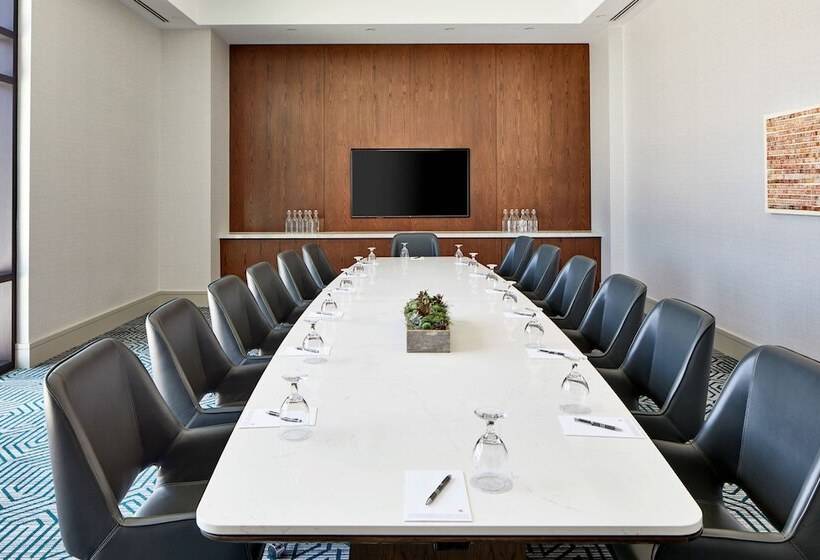 Unc Charlotte Marriott Hotel & Conference Center