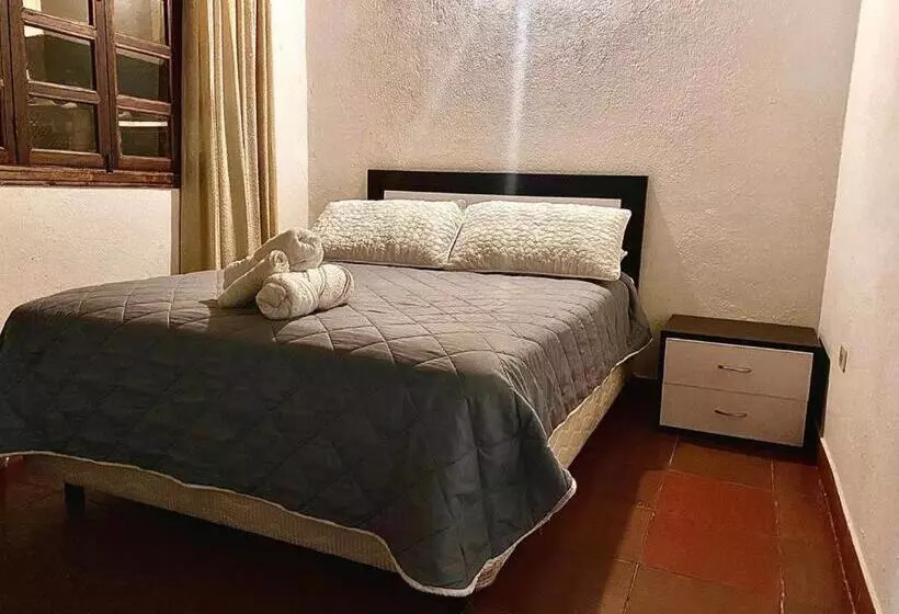پانسیون Casa Naturhola