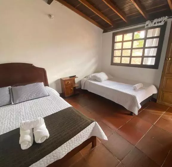 پانسیون Casa Naturhola