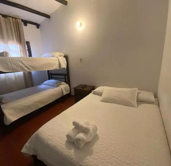 پانسیون Casa Naturhola