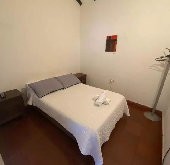 پانسیون Casa Naturhola