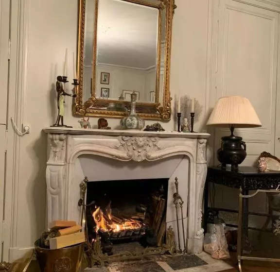تختخواب و صبحانه Maison Numero Neuf