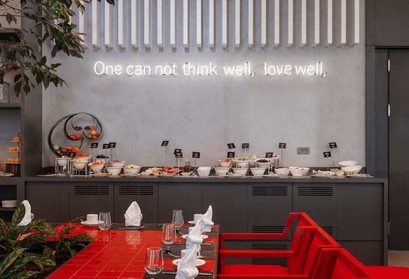 בית מלון כפרי Neo Kazan Palace By Tasigo