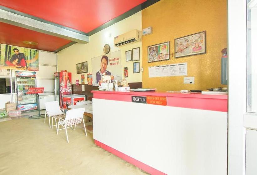 Hotel Oyo 76134  Chand Sitara