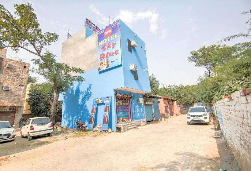 Hotel Oyo 76145 Sky Blue