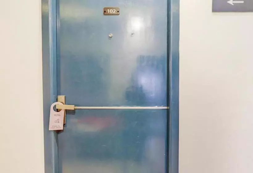 ホテル Silverkey Executive Stays 76371 Nanganallur