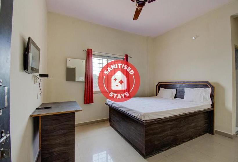 בית מלון כפרי Spot On 74614 Radhika Palace