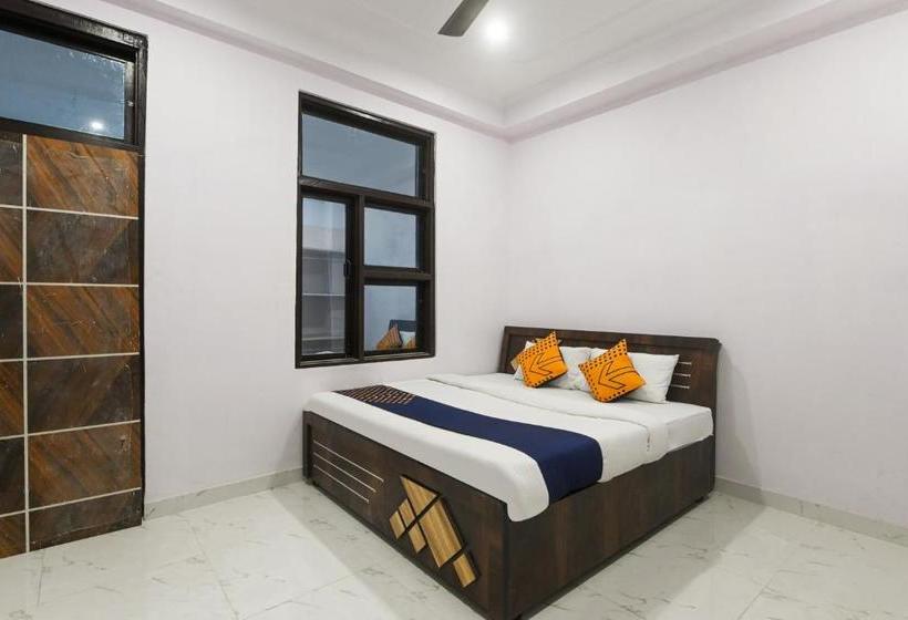 בית מלון כפרי Spot On 74614 Radhika Palace