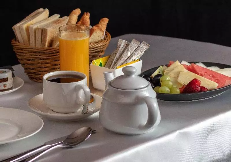 The Proud Hotel Al Khobar