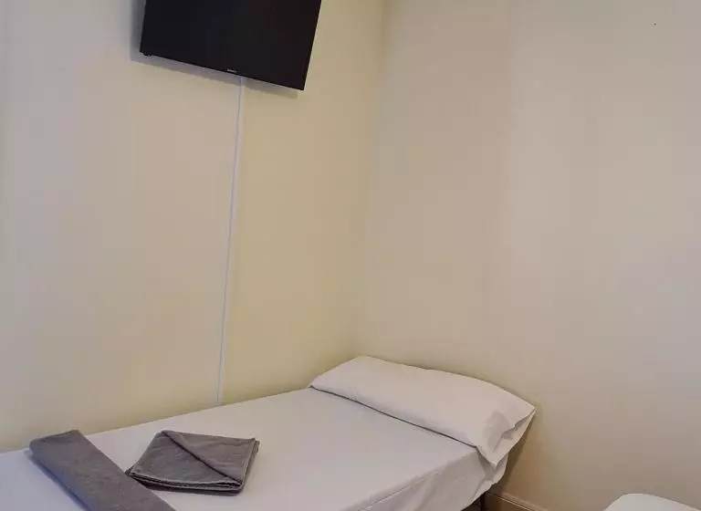 ペンション H Los Rafaeles