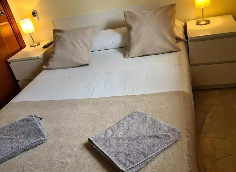 ペンション H Los Rafaeles