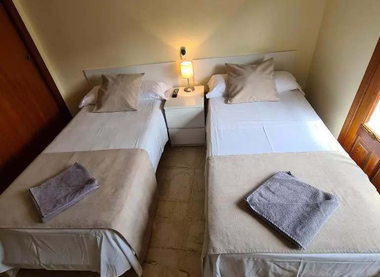 ペンション H Los Rafaeles