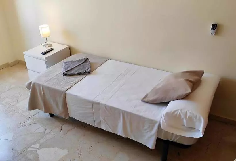 ペンション H Los Rafaeles