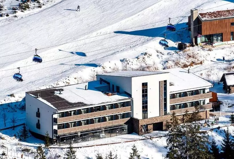 Apartmány Tri Sestry   Real Ski In Ski Out