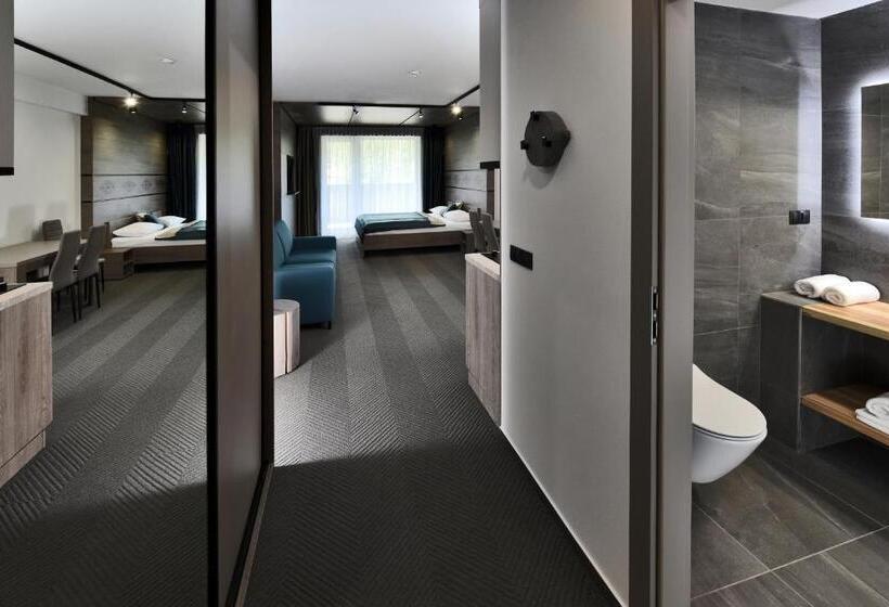 Apartmány Tri Sestry   Real Ski In Ski Out