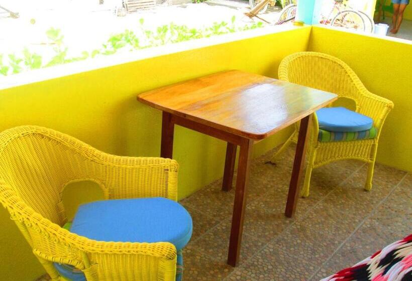 هاستل Colinda Cabanas