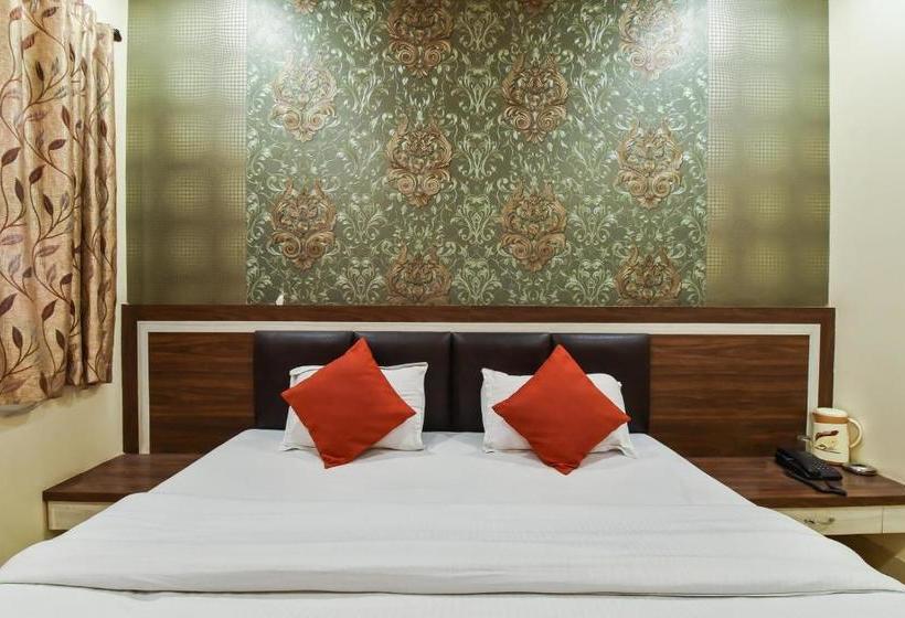 호텔 Oyo 19832 New Mahatma