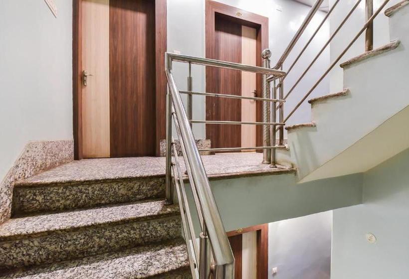 호텔 Oyo 19832 New Mahatma