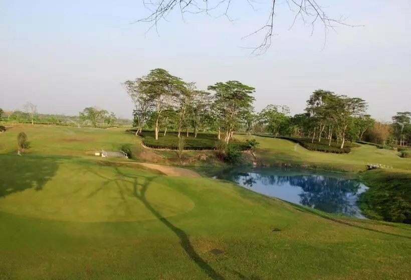 Kaziranga Golf Resort