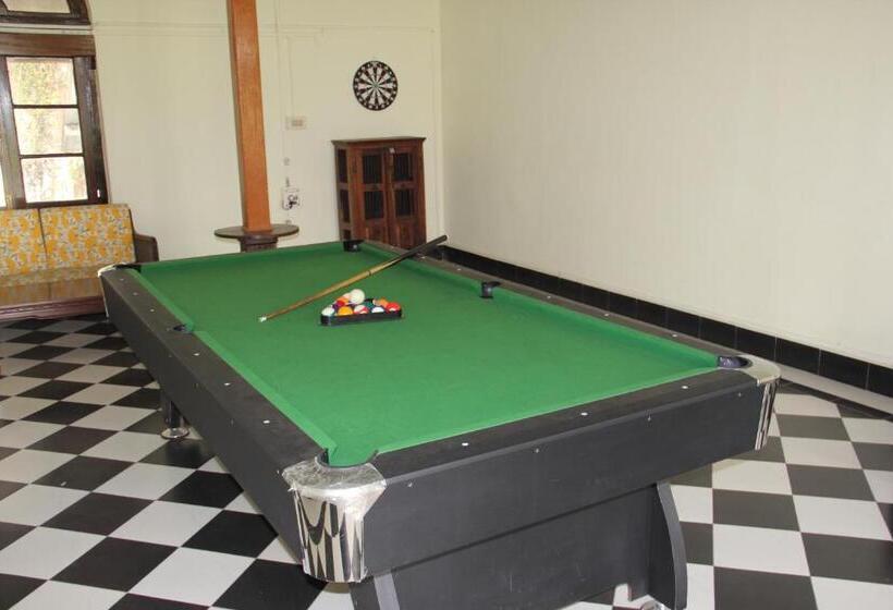 Kaziranga Golf Resort