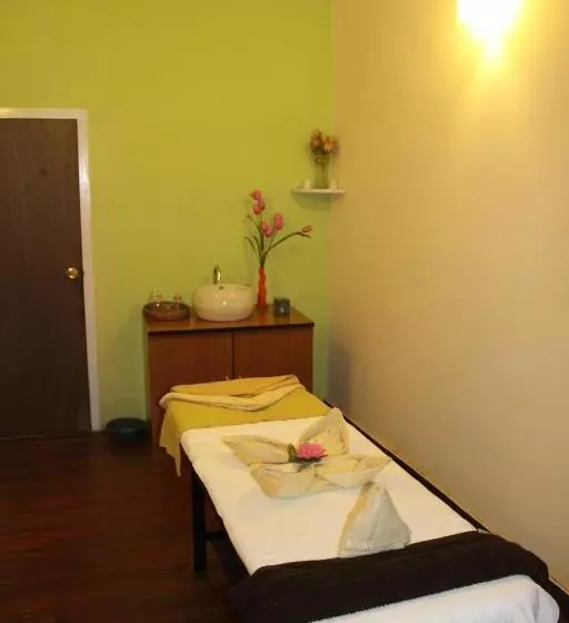 Kaziranga Golf Resort