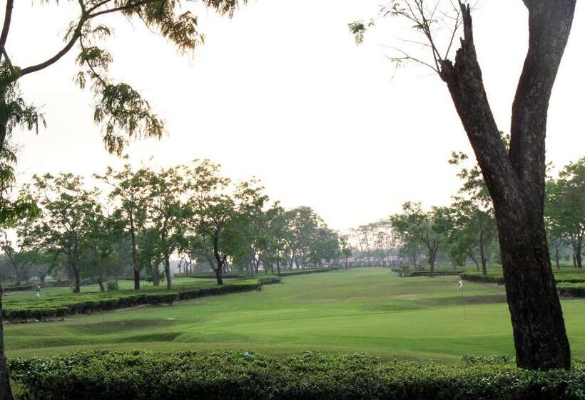 Kaziranga Golf Resort