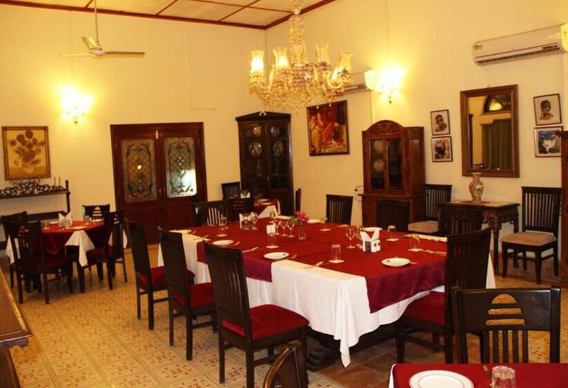 Kaziranga Golf Resort