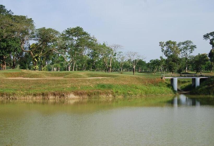 Kaziranga Golf Resort