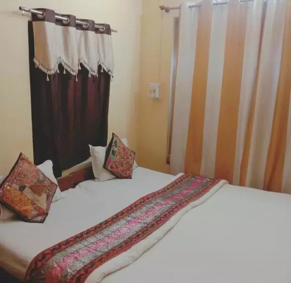 Hotelli Neem Haveli